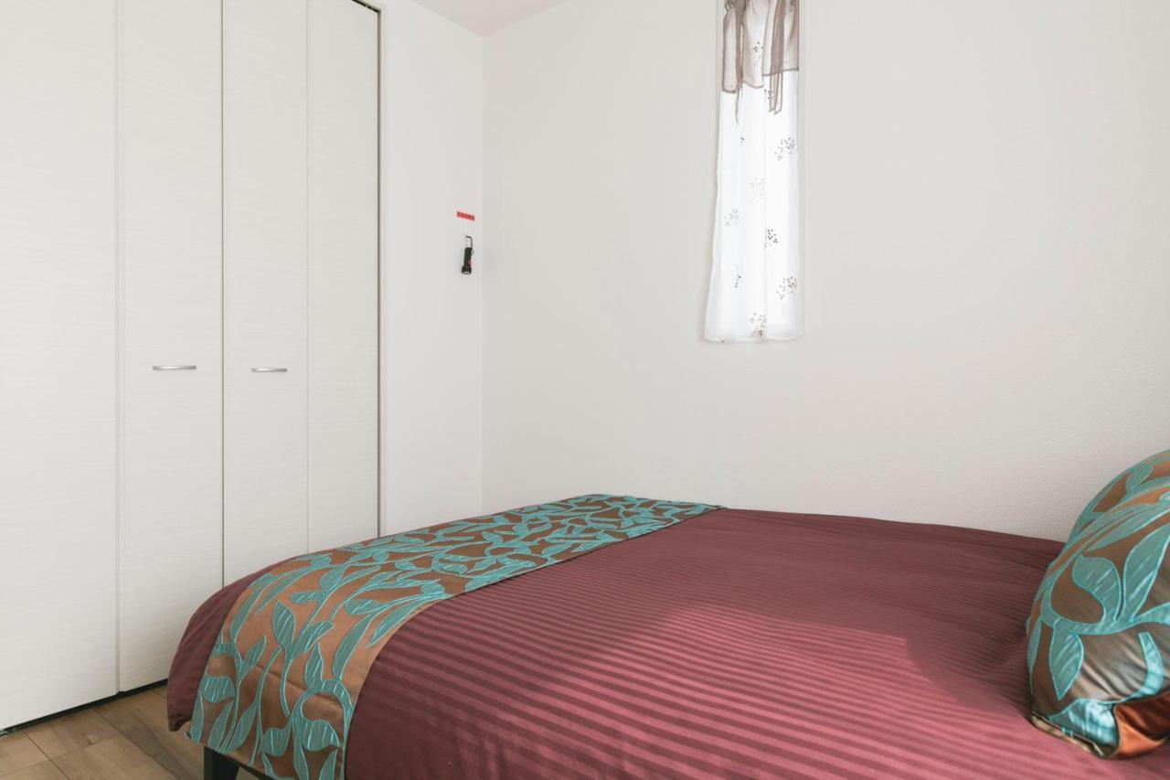 Villa 那覇空港まで10分#新築戸建#国際通りdfs近く#駐車場2台無料#Free Wifi#最大12名 Naha Exterior foto