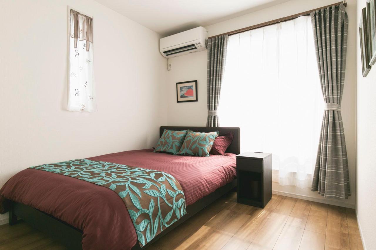 Villa 那覇空港まで10分#新築戸建#国際通りdfs近く#駐車場2台無料#Free Wifi#最大12名 Naha Exterior foto